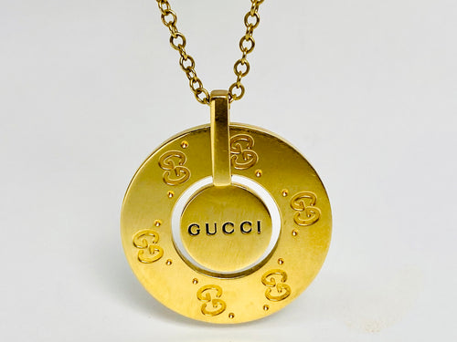 Stylish Gucci Logo 18kt Yellow Gold Necklace