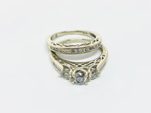 Load image into Gallery viewer, 10 kt White Gold Diamond Engagement Ring Set - 2 Rings