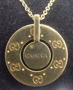 Stylish Gucci Logo 18kt Yellow Gold Necklace